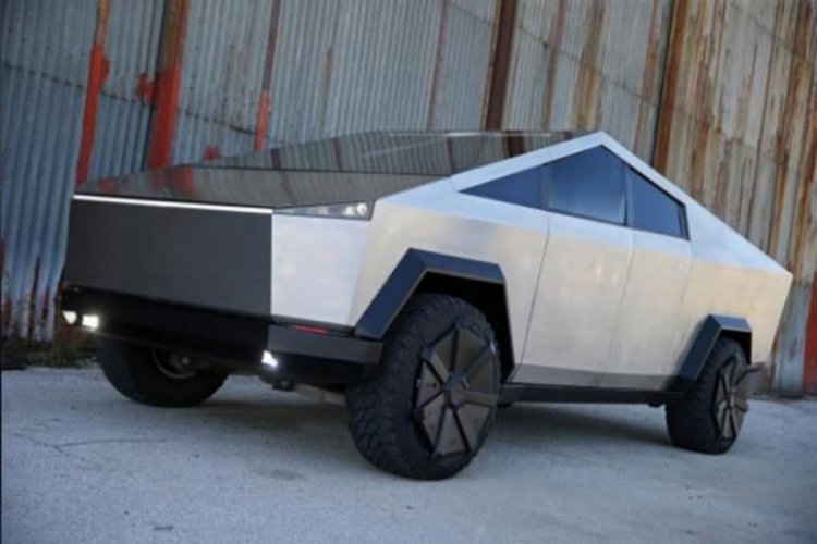 Tesla'nın kamyonetini bekleyemedi, kendisi yaptı
