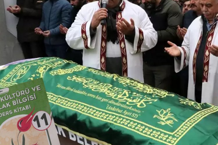 11. sınıf öğrencilerine kefenli, tabutlu, cehennemli eğitim tepki çekti