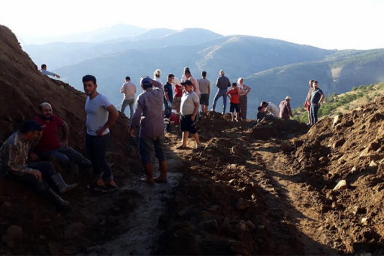 Su kuyusu açıldığı sırada göçük oluştu: 2 ölü