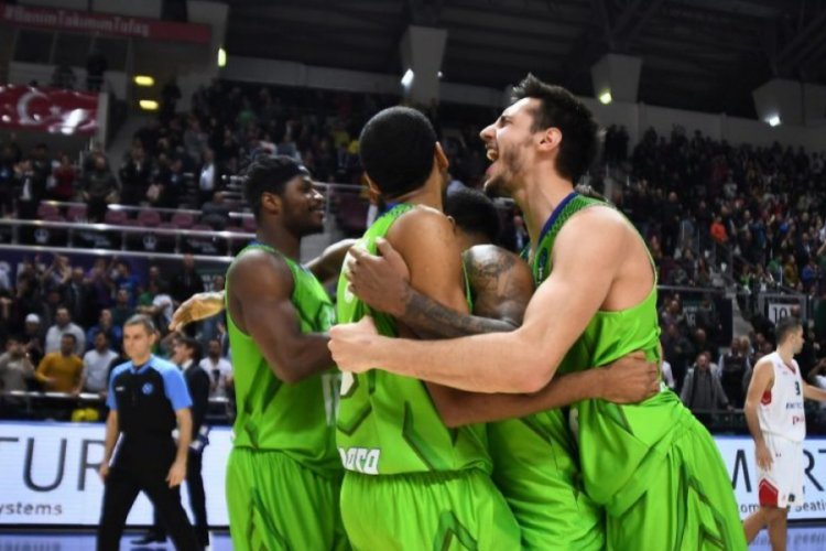 Tofaş'ta 1 basketbolcuda covid-19 çıktı