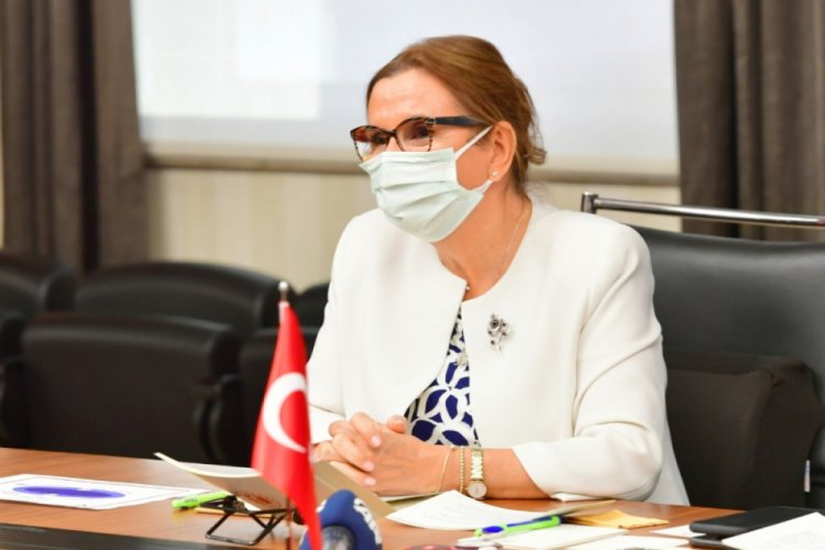 Ticaret Bakanı Pekcan, Azerbaycan Meclis Başkanı Gafarova ile görüştü