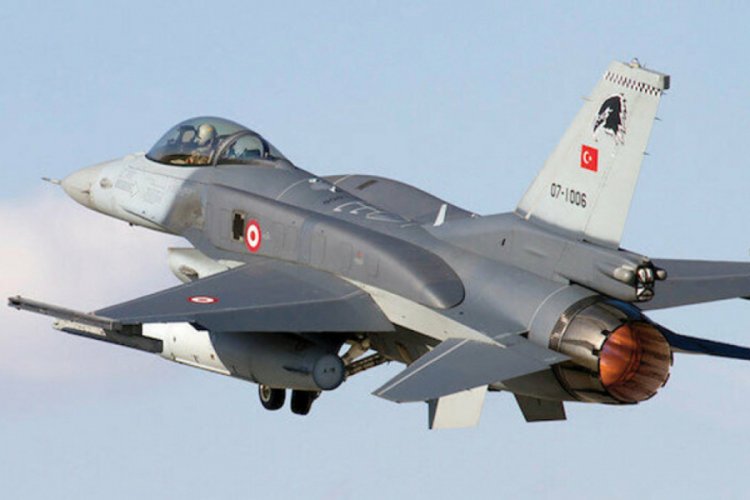 F-16'larla KKTC'de gövde gösterisi