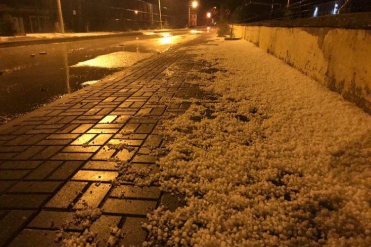 Önce yağmur sonra dolu hayatı olumsuz etkiledi