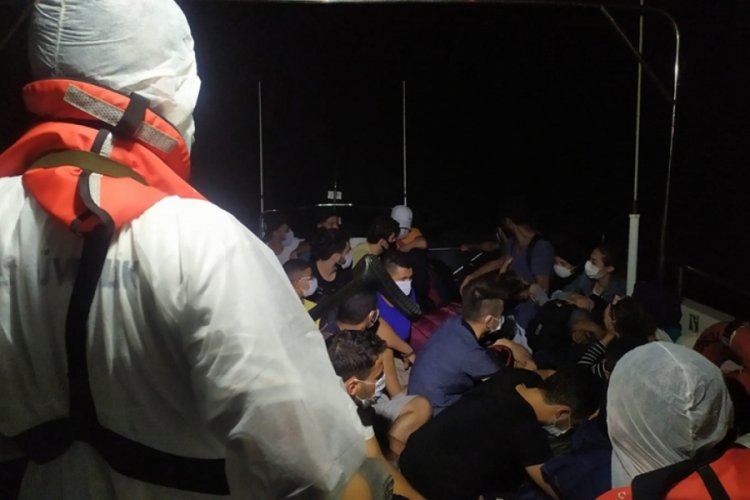 Alanya açıklarında 120 kaçak göçmen yakalandı