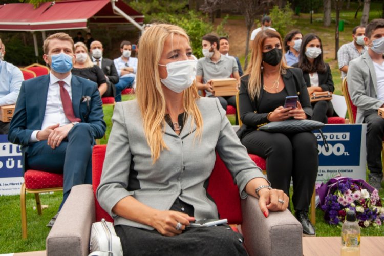 Çevikel: ''Genç girişimciler geleceğimiz için umut verdi''