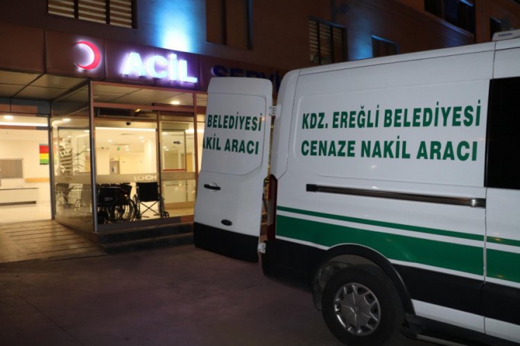 Üzerine dolap devrilen çocuk öldü