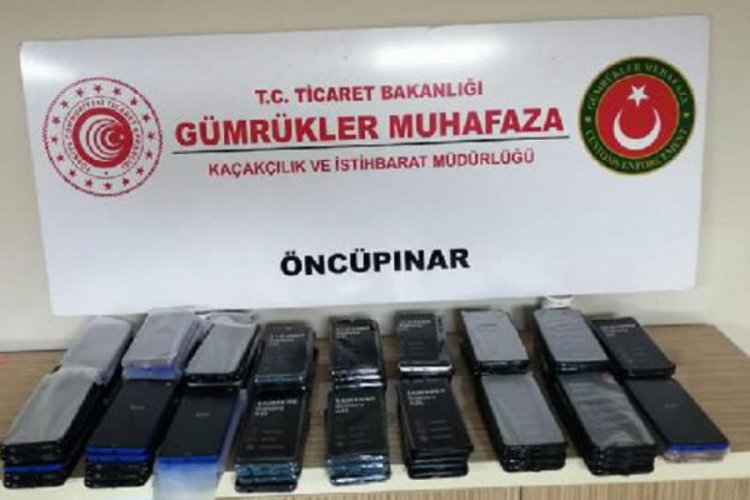 Kaçak 118 cep telefonu ele geçirildi