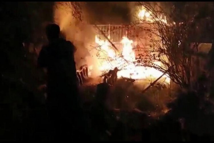 Mangal ateşinden otlara sıçrayan alevler az kalsın faciaya neden oluyordu