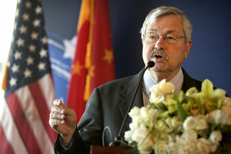 ABD'nin Pekin Büyükelçisi Branstad görevinden ayrılıyor