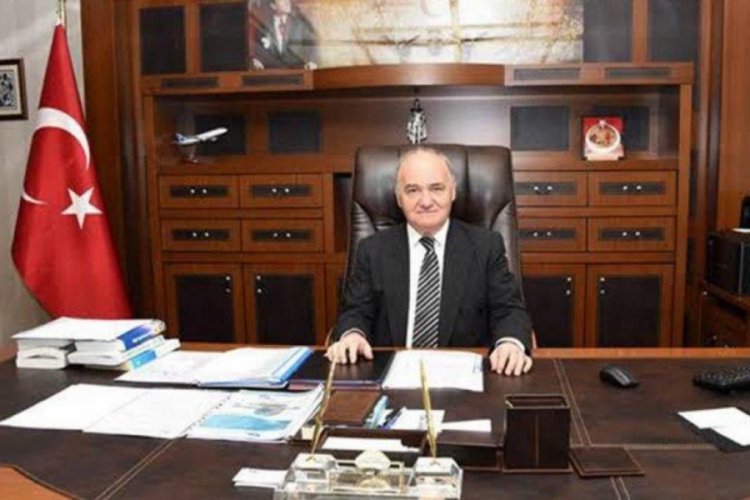 THK Üniversitesi'nin eski rektörü coronavirüs nedeniyle hayatını kaybetti