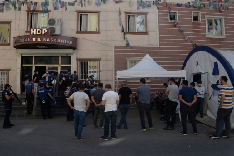 HDP önündeki eylemde 379'uncu gün