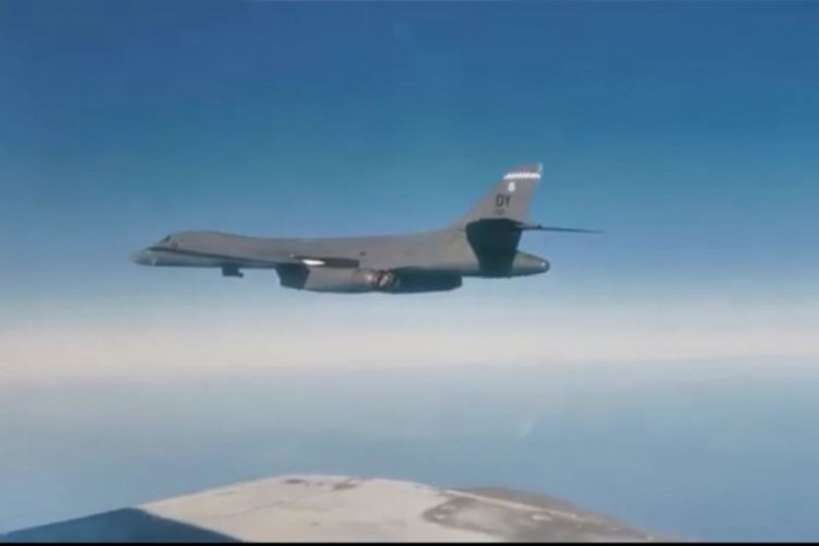 Rus ve ABD uçakları bu kez de Uzak Doğu'da karşı karşıya geldi