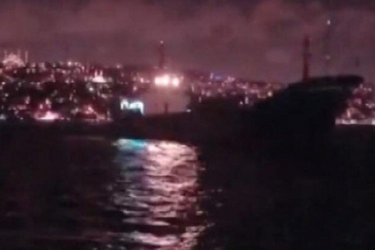 Boğaz'da sürüklenen gemi son anda durdu