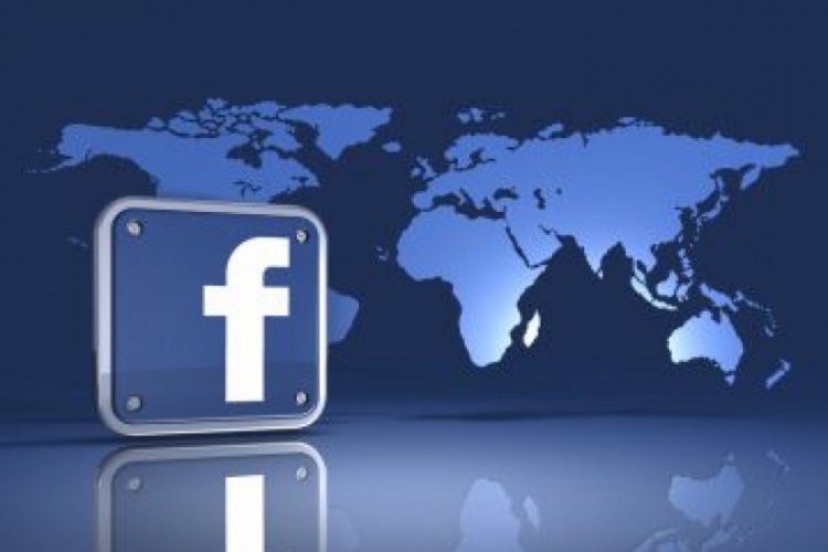 Facebook'un eski veri bilimcisi Zhang: 'Biliyorum, ellerimde kan var'