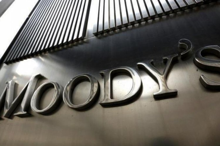 Moody's 13 Türk bankasının notlarını indirdi