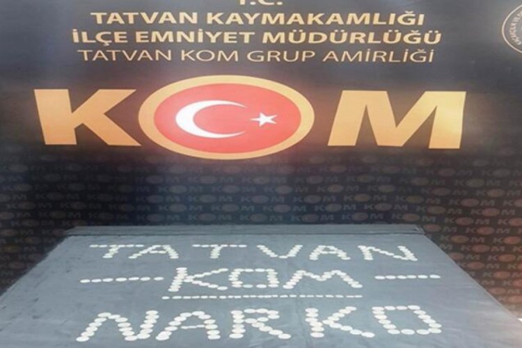 Otobüsteki yolcunun üzerinden 247 tarihi sikke çıktı