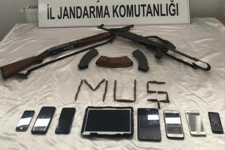 Muş'ta PKK/KCK terör örgütüne operasyon: 9 gözaltı