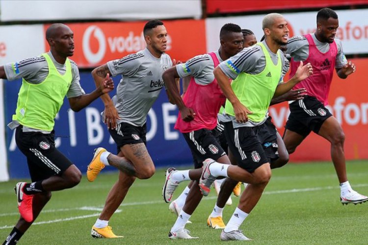 Josef de Souza Beşiktaş'ta ilk antrenmanına çıktı