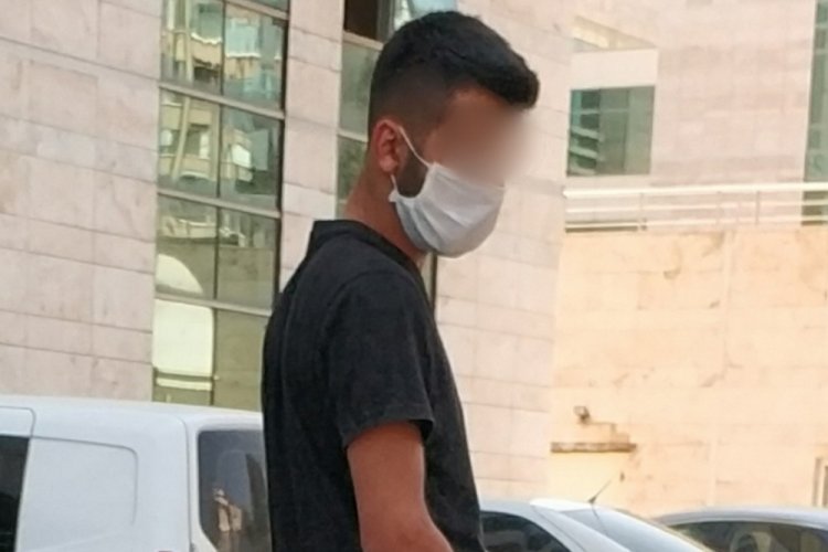 Bıçakla bir kişiyi yaralayan genç tutuklandı