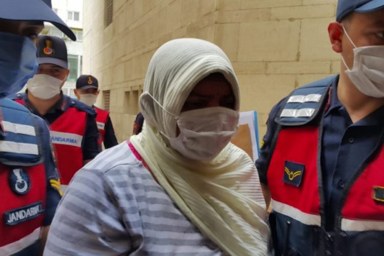 Bursa'da kardeşinin birlikte yaşadığı kadını bıçakla öldüren sanık hakim karşısında