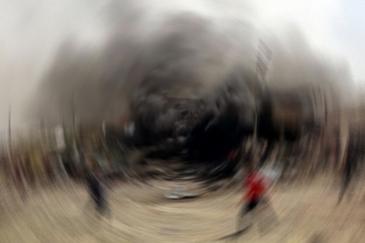 Suriye'de akaryakıt istasyonunda patlama