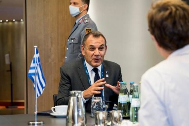 Yunanistan'dan 10 milyar euroluk silahlanma açıklaması
