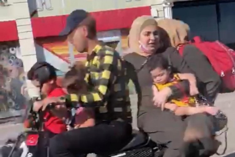 Motosiklet üzerinde 6 kişiyle tehlikeli yolculuk
