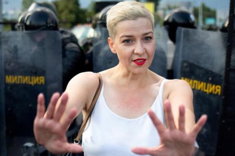 Belarus'taki protestoları örgütleyen isimlerden Maria Kolesnikova yargılanıyor