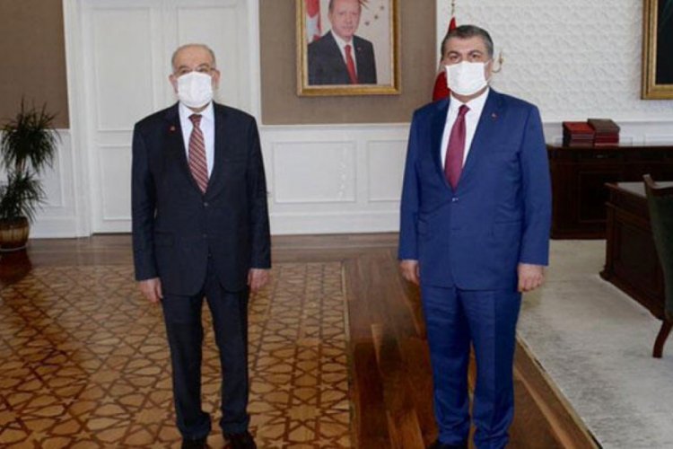 Bakan Koca, Karamollaoğlu ile bir araya geldi