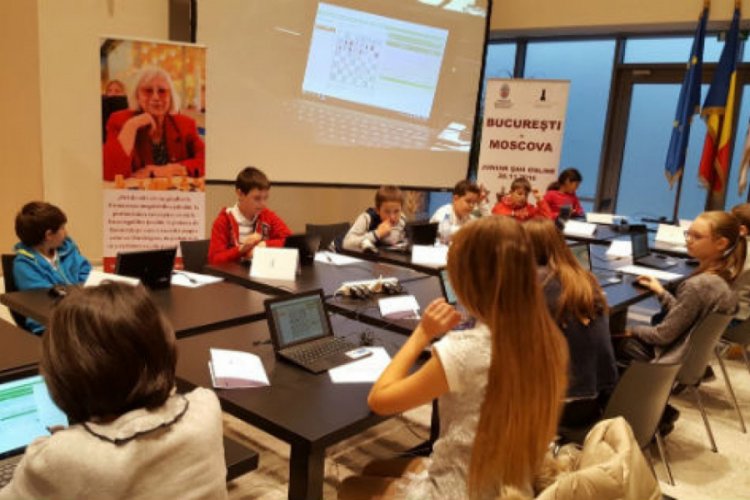 Bursa Avrupa Online Yaş Grupları Satranç Turnuvası'na ev sahipliği yapıyor