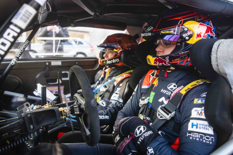 Ralli Pilotu Thierry Neuville: ''Türkiye'de etaplar güzel ama acımasız''