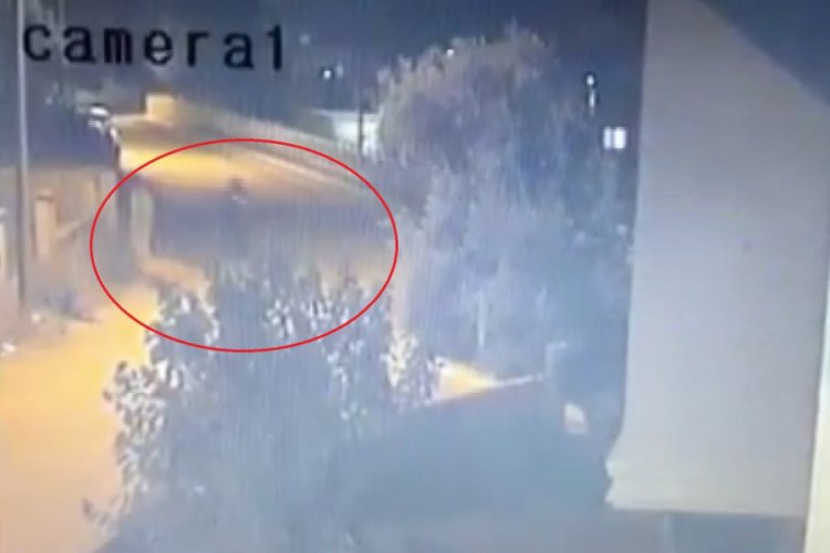 Bursa'da ev sahibi ile göz göze gelen hırsız 2. kattan böyle atladı