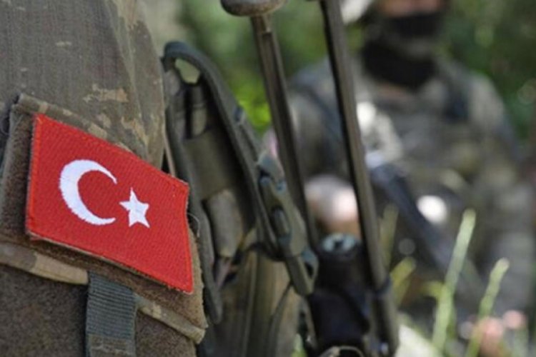 Mardin'de PKK'lı 2 terörist teslim oldu