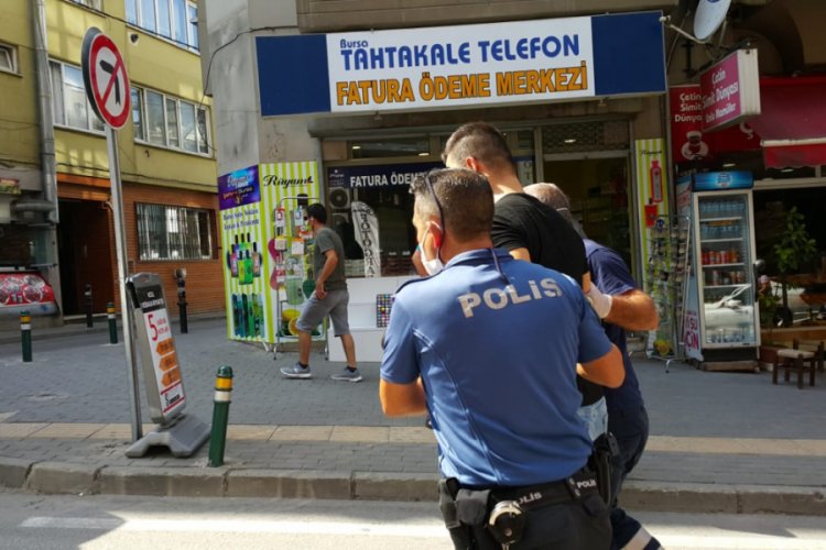 Bursa'da fuhuş için buluştuğu trans bireyi bıçakladıktan sonra sinir krizi geçirdi