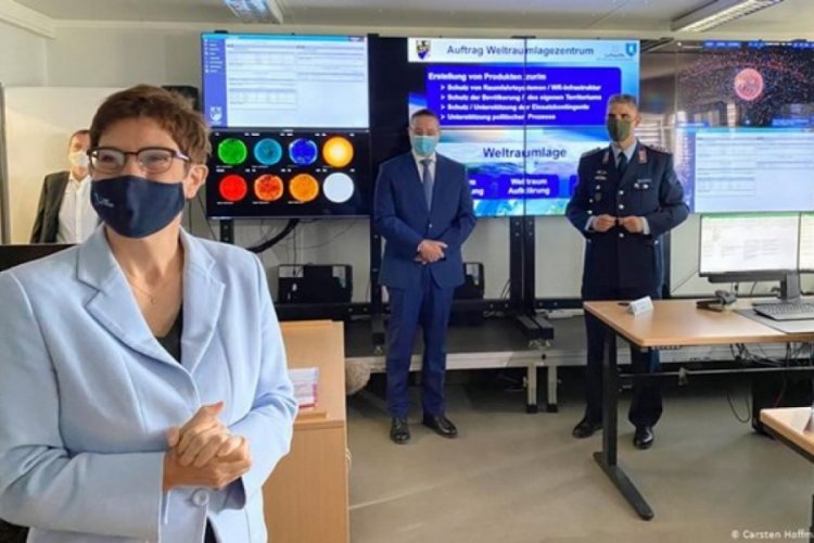 Almanya uzay operasyon merkezi kuruyor