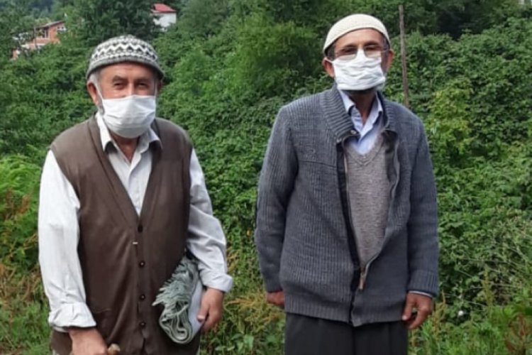 İki kardeş 9 gün arayla koronavirüsten hayatını kaybetti