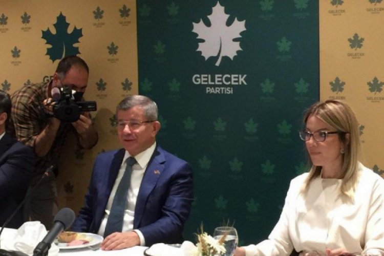 Davutoğlu: Çay dağıtmak için miting yapmıyoruz