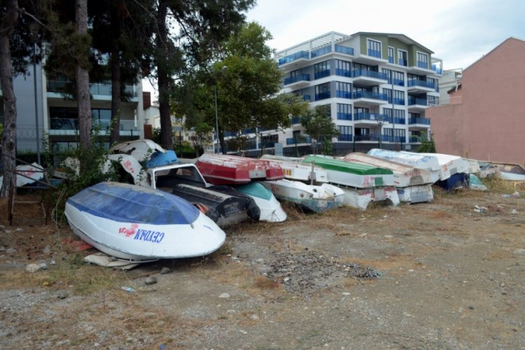 Bursa'da sahipsiz teknelere satış yolu gözüktü