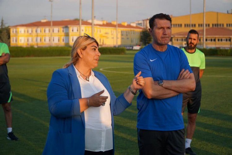 Berna Gözbaşı: ''Bayram hocaya güveniyoruz''