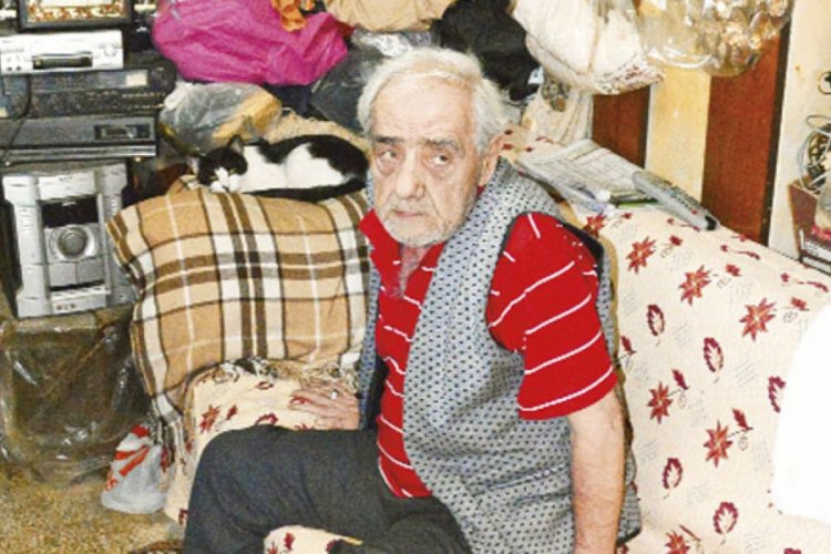 Ebru Gündeş'in babası Remzi Gündeş hayatını kaybetti