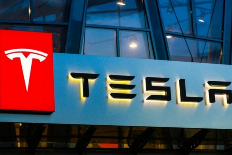 Tesla 2 günde 65 milyar dolar değer kaybetti