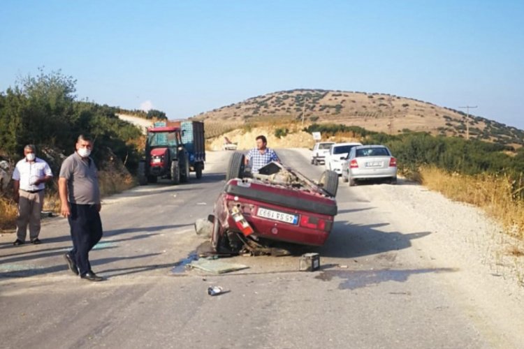 Takla atan otomobil sürücüsü yaralandı