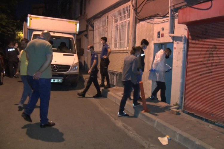 Genç kadın merdivenlerde ölü bulundu