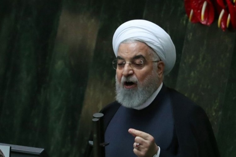 Ruhani: ''Devlet daireleri yalnızca maskesi olanlara hizmet sunsun''