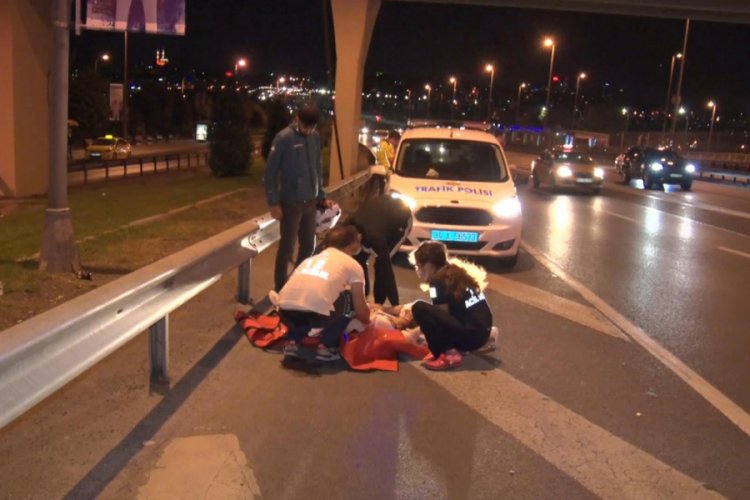 Yolda baygın halde bulunan kadın hastaneye kaldırıldı