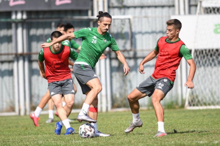 Serdar Özkan yol ayrımında!
