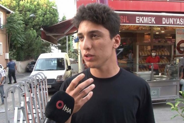Hem kasksız hem de maskesiz!