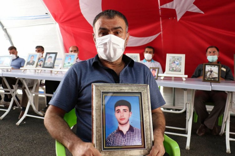 HDP önündeki ailelerin evlat nöbeti 390'ıncı gününde