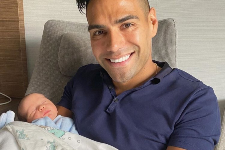 Falcao'nun oğlu Jedediah'ın evdeki ilk fotoğrafları