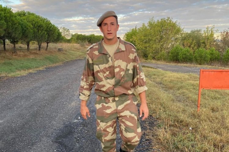 Survivor Berkan'ın askerlik kareleri